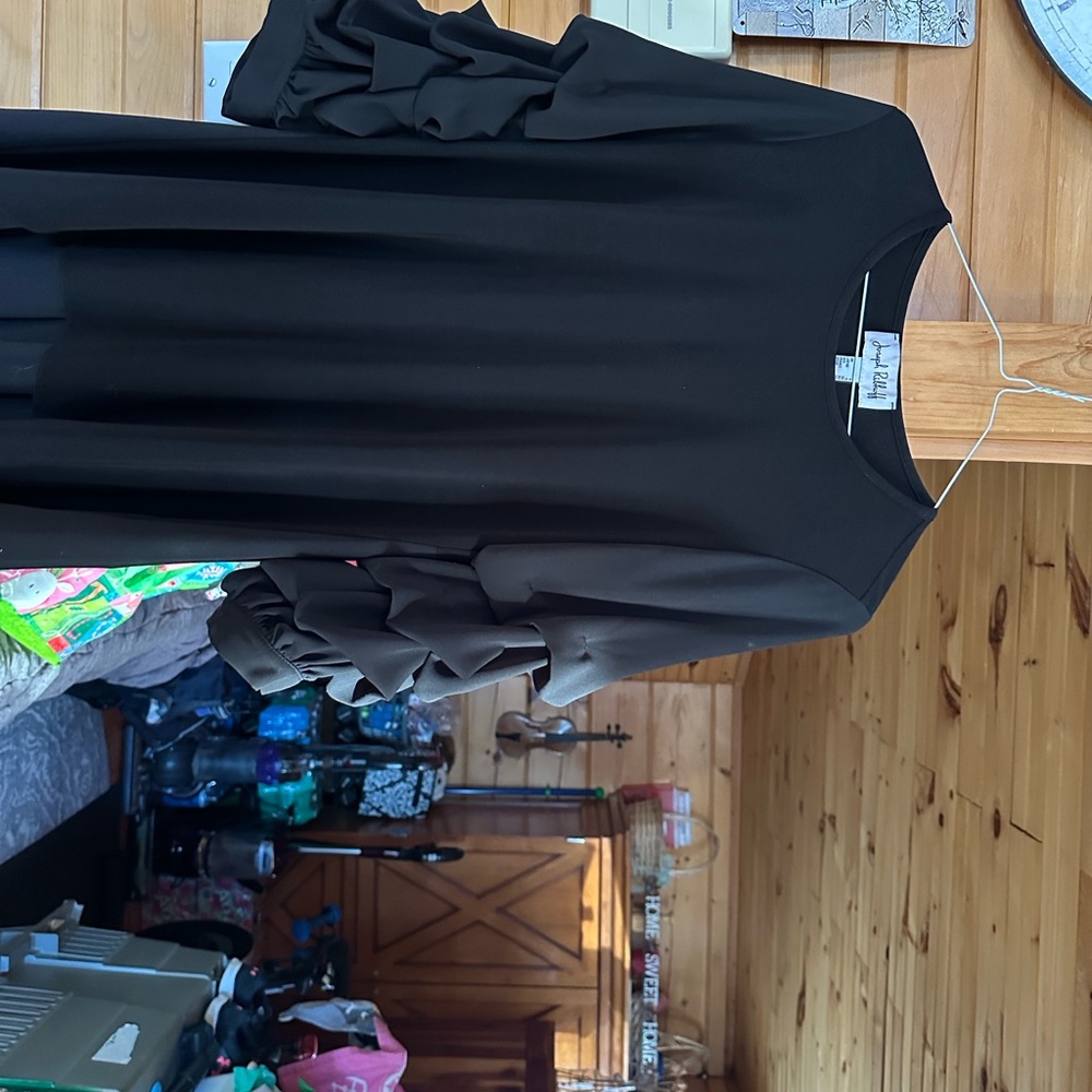 Joseph Ribkofff Ruffle Sleeve Long Blouse - Picture 8 of 10